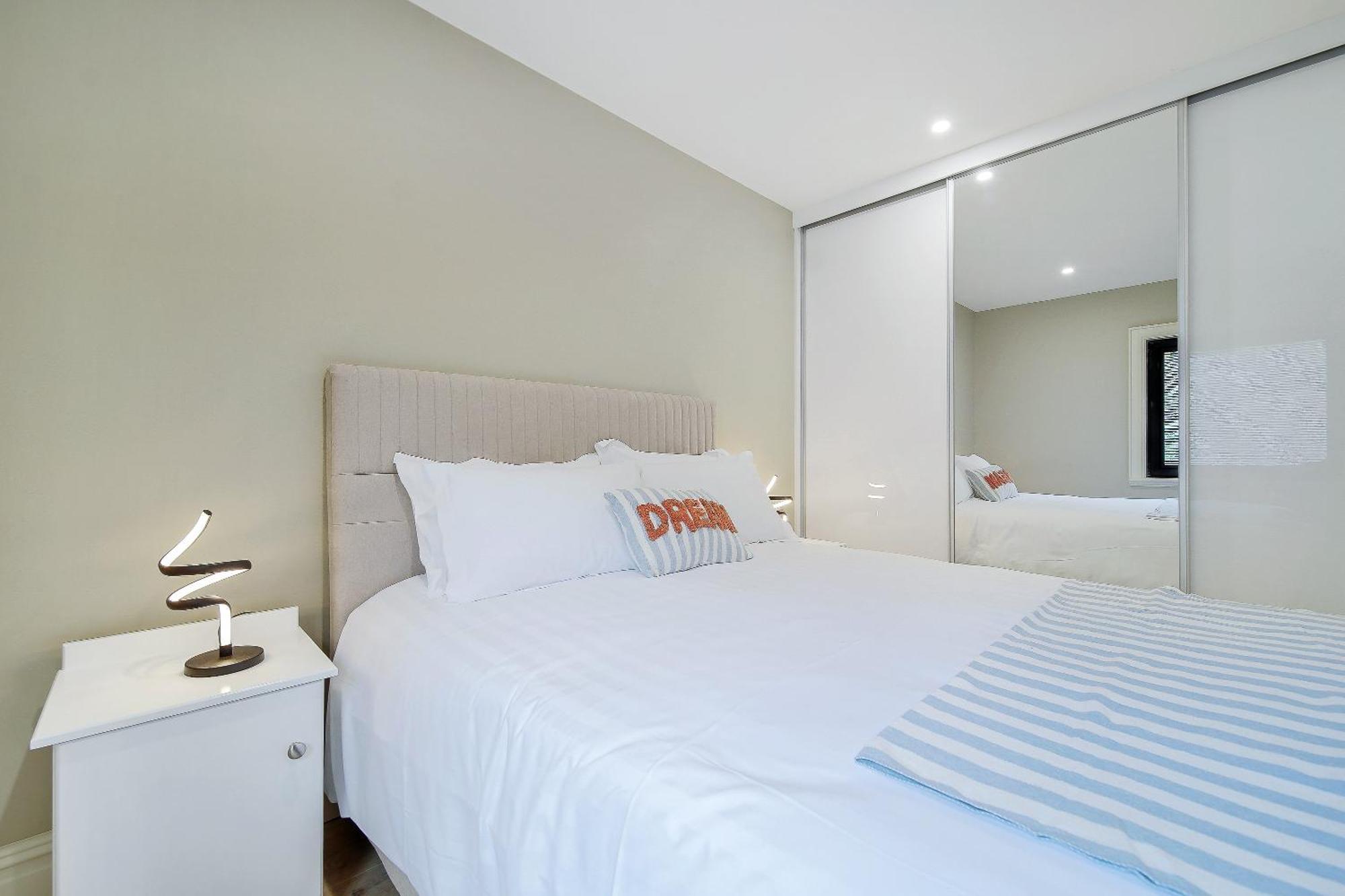 Seaview Lodge Apartment 'Sleeping 4 Guests' Rockstown 외부 사진