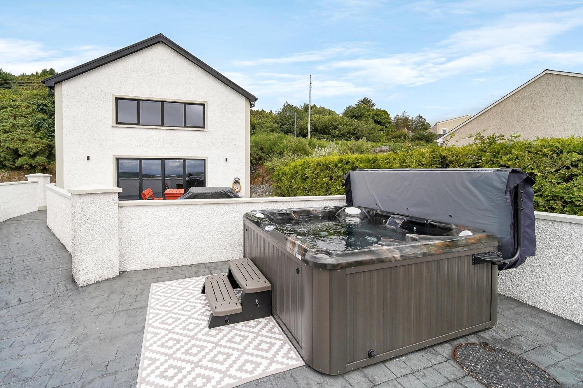 Seaview Lodge Apartment 'Sleeping 4 Guests' Rockstown 외부 사진