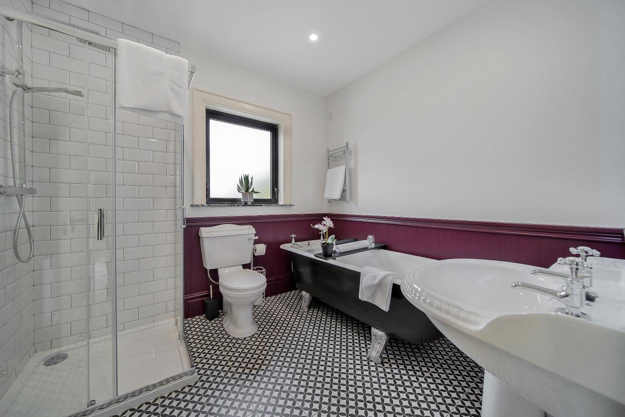 Seaview Lodge Apartment 'Sleeping 4 Guests' Rockstown 외부 사진